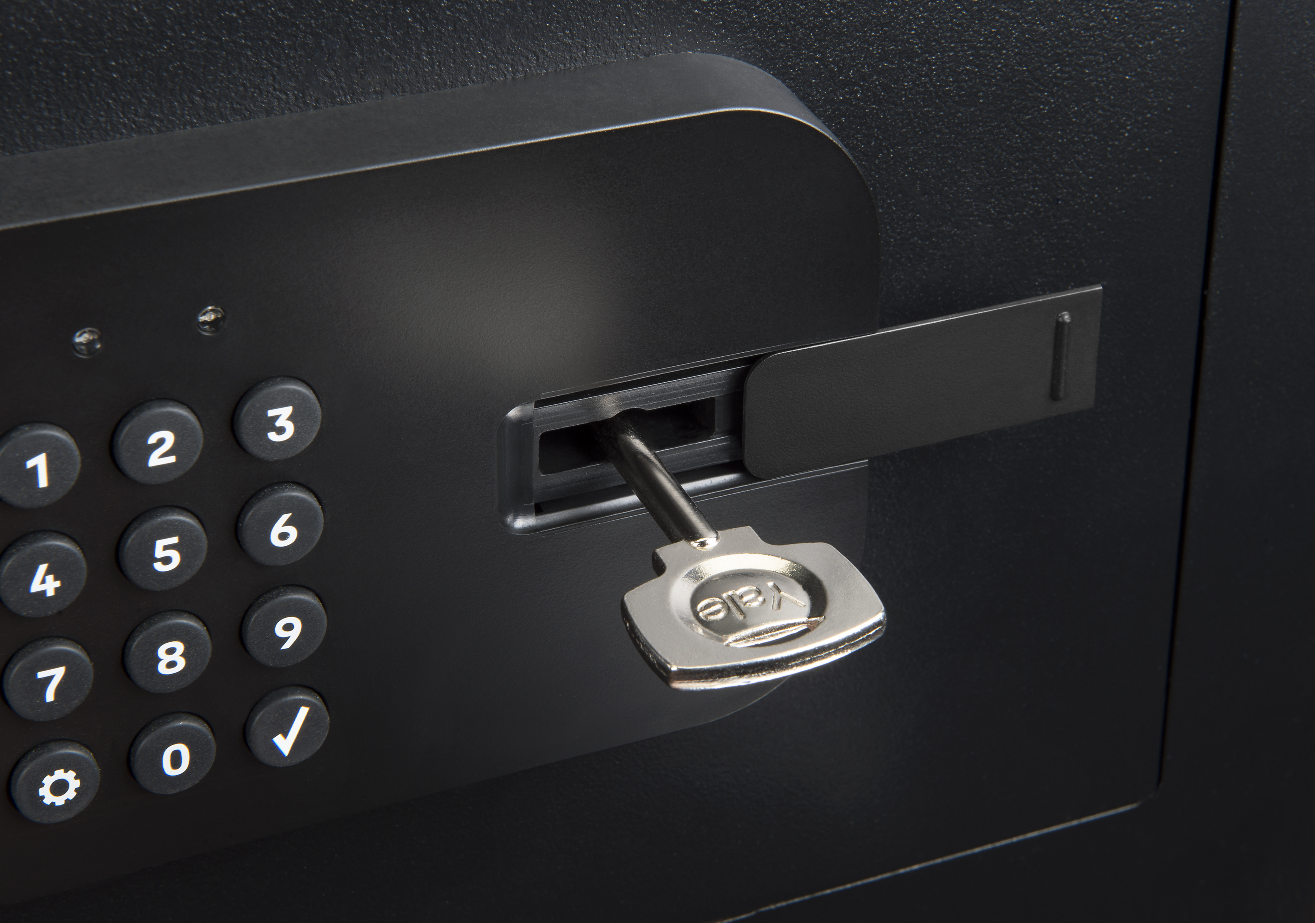 Yale Smart Safe