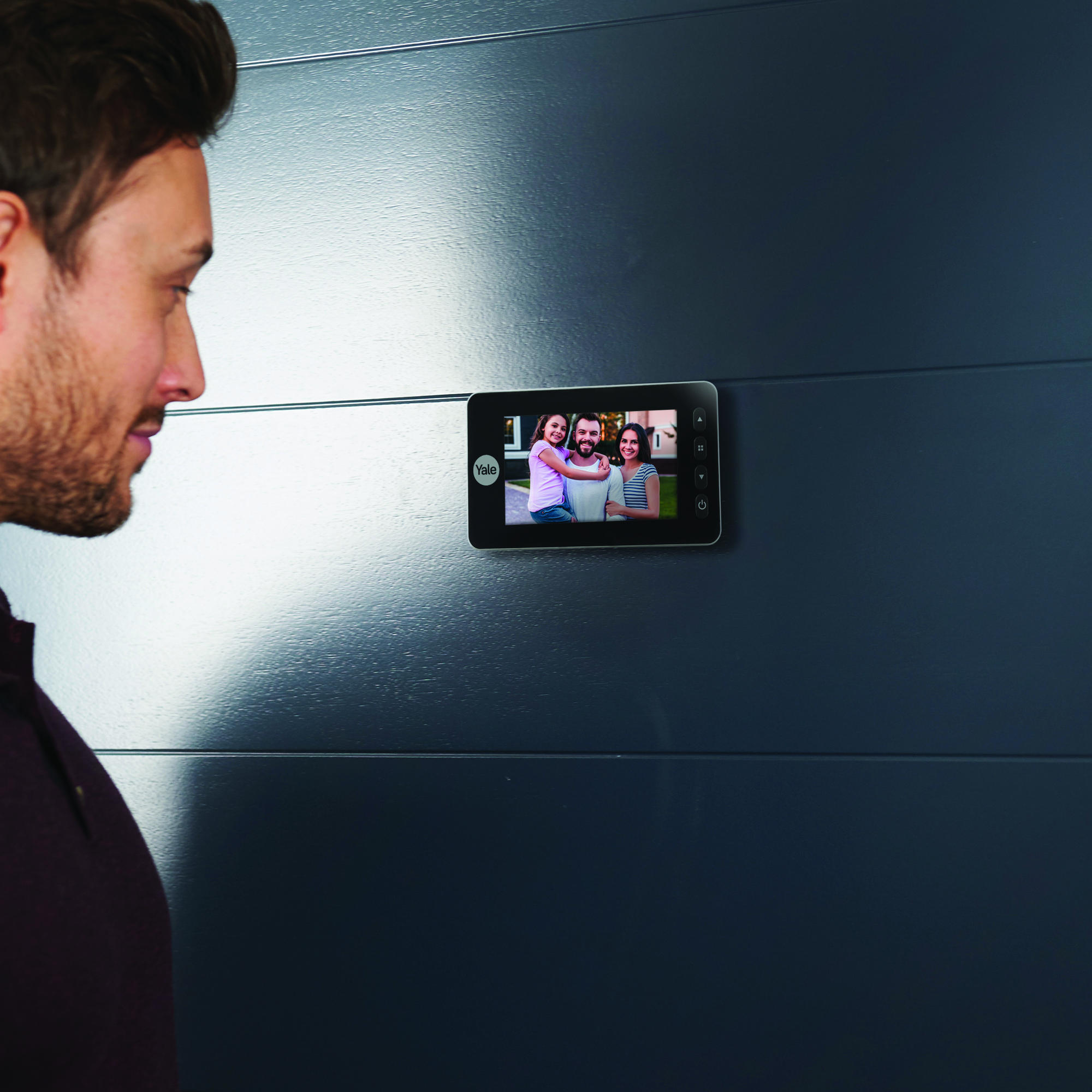 Yale Yale Digital Door Spy DDV 5800, 4.3" Display (Silber) mit Motion Detection, Doorbell & Night Vision