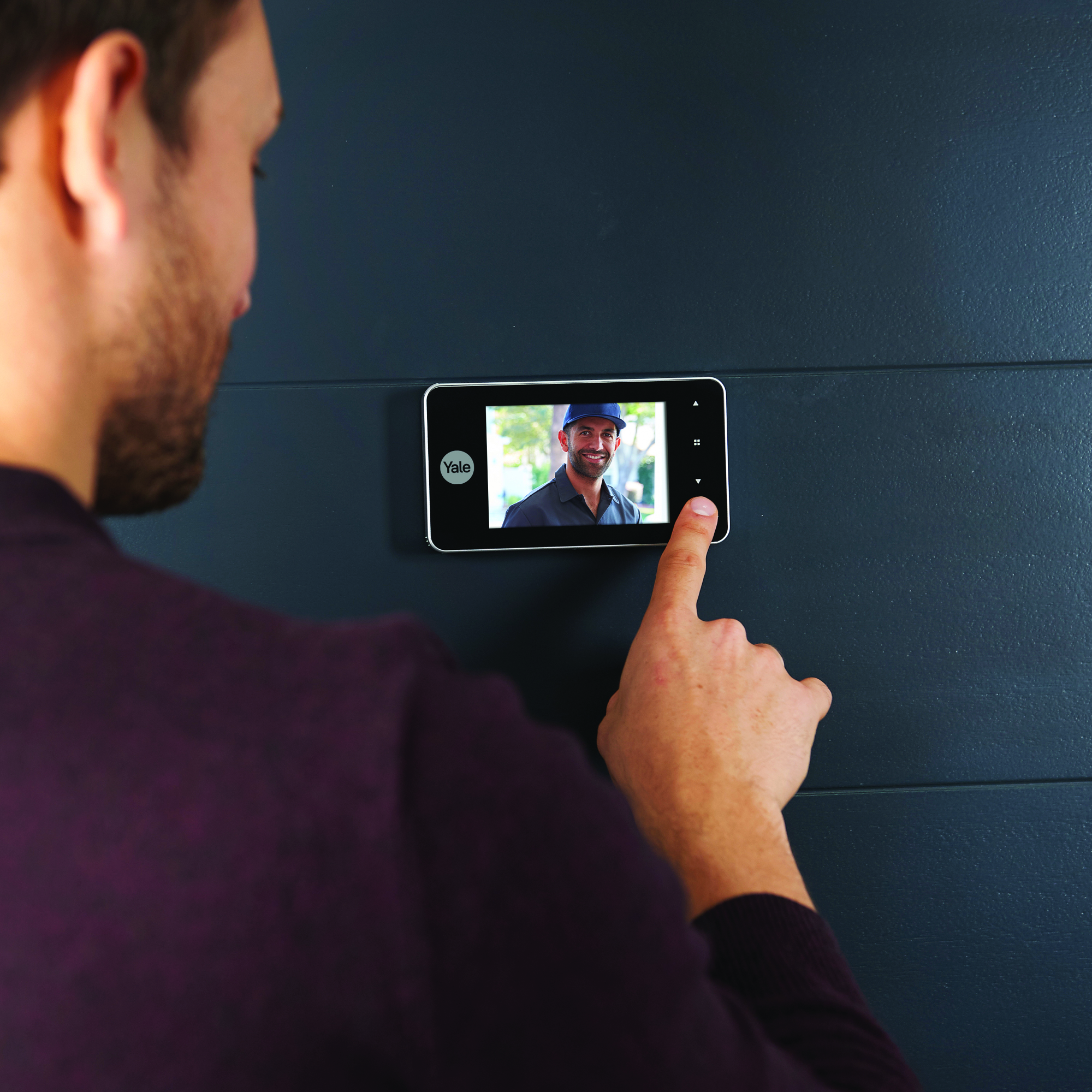 Yale Yale Digital Door Spy DDV 4500, 4" Display (Silber) mit Doorbell & Night Vision